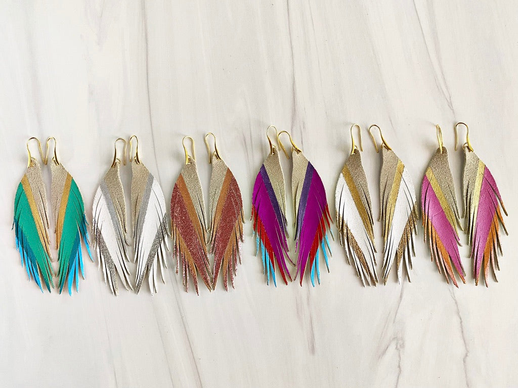 Short Feather Hand Painted Diagonal Stripe Leather Earring Collection