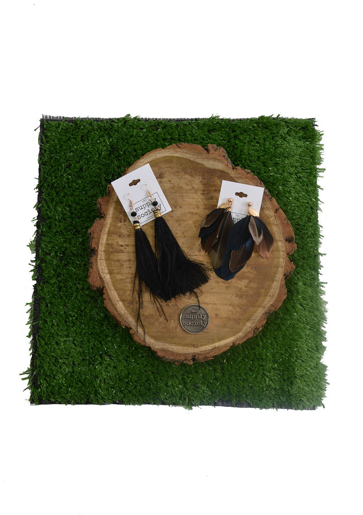 Wood Slice Display-Displays-Wholesale-Boutique-Clothing-Accessories
